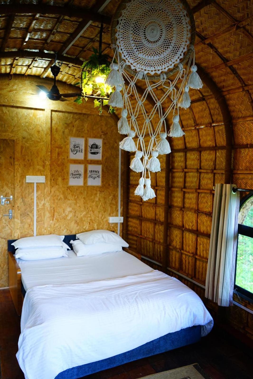 Апартаменти Noah'S Nest Tree House Теккаді Екстер'єр фото